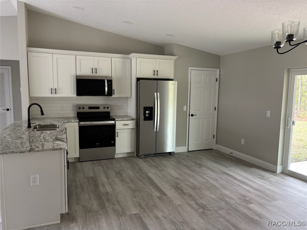 9396 N Pineview Way, Citrus Springs, Florida image 13