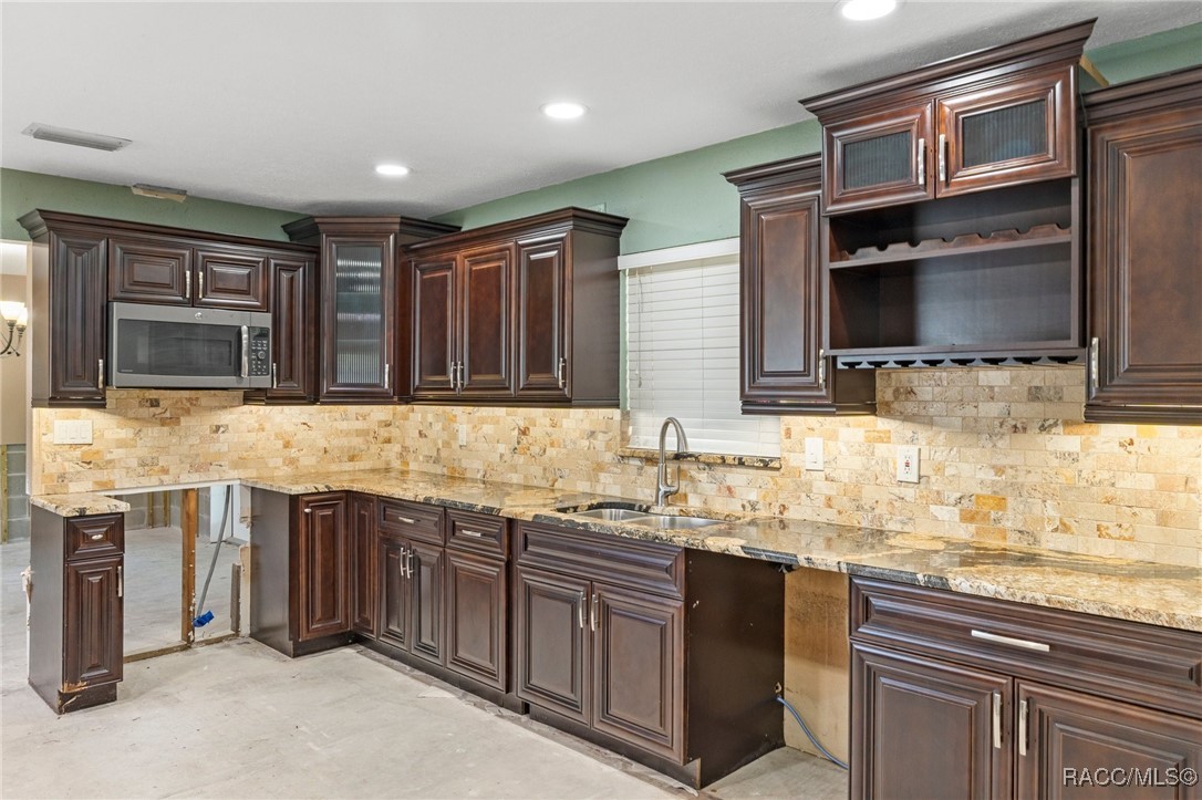 3925 N Nokomis Point, Crystal River, New York image 17