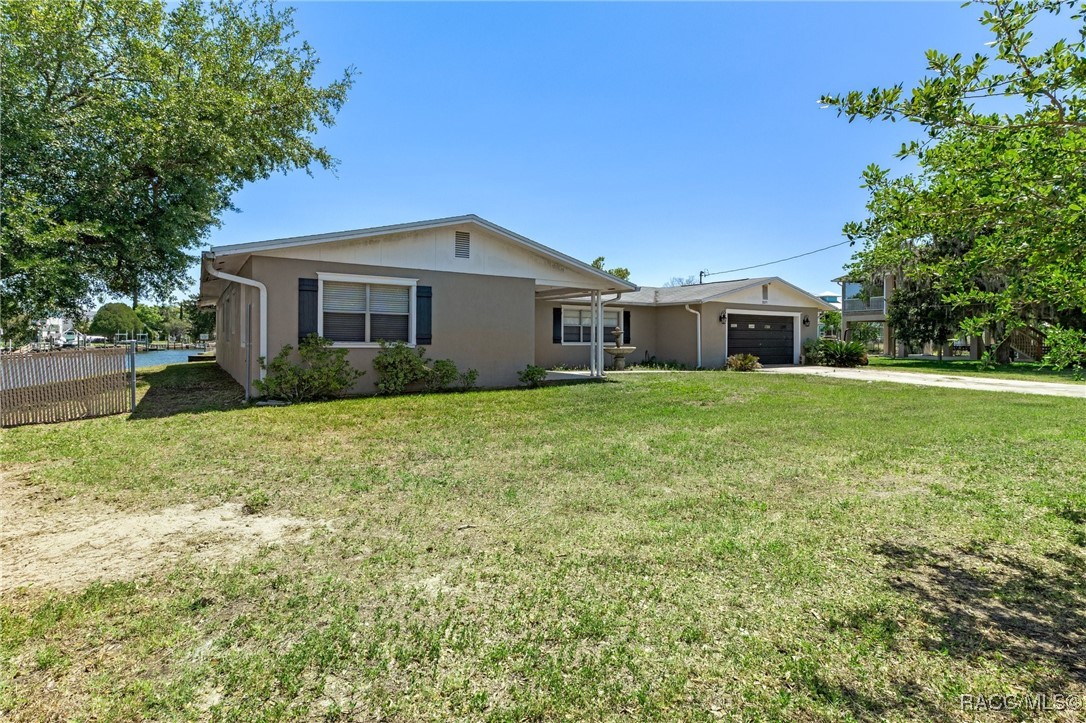 3925 N Nokomis Point, Crystal River, New York image 3