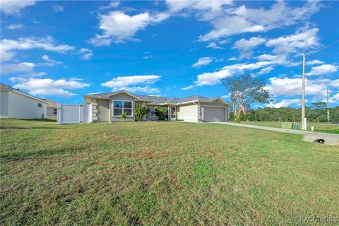 A home in Citrus Springs