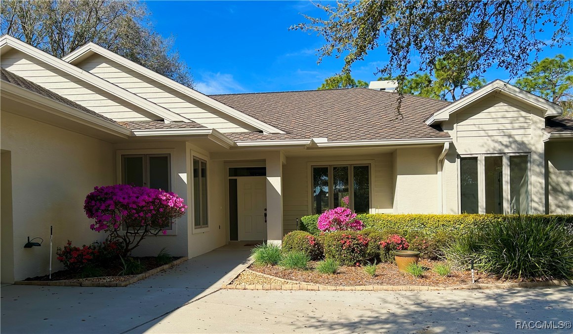 3230 N Pinelake Village Point, Lecanto, Florida image 1
