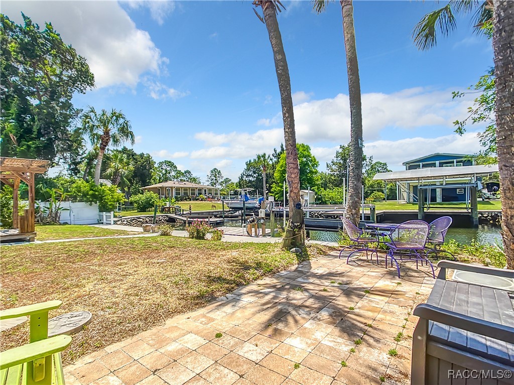 11290 W Coral Court, Crystal River, New York image 13