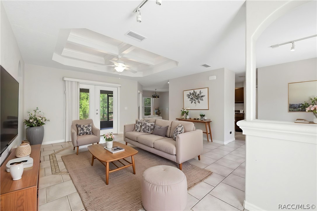 3339 W Eldridge Drive