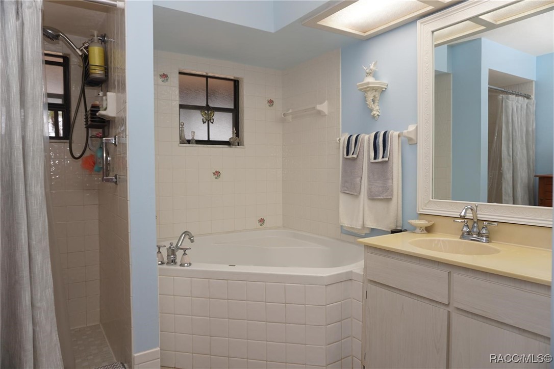8465 N Husky Avenue, Dunnellon, Florida image 28
