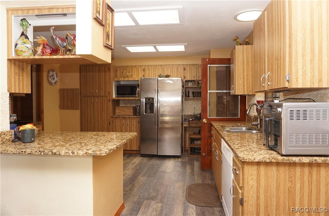 8465 N Husky Avenue, Dunnellon, Florida image 16