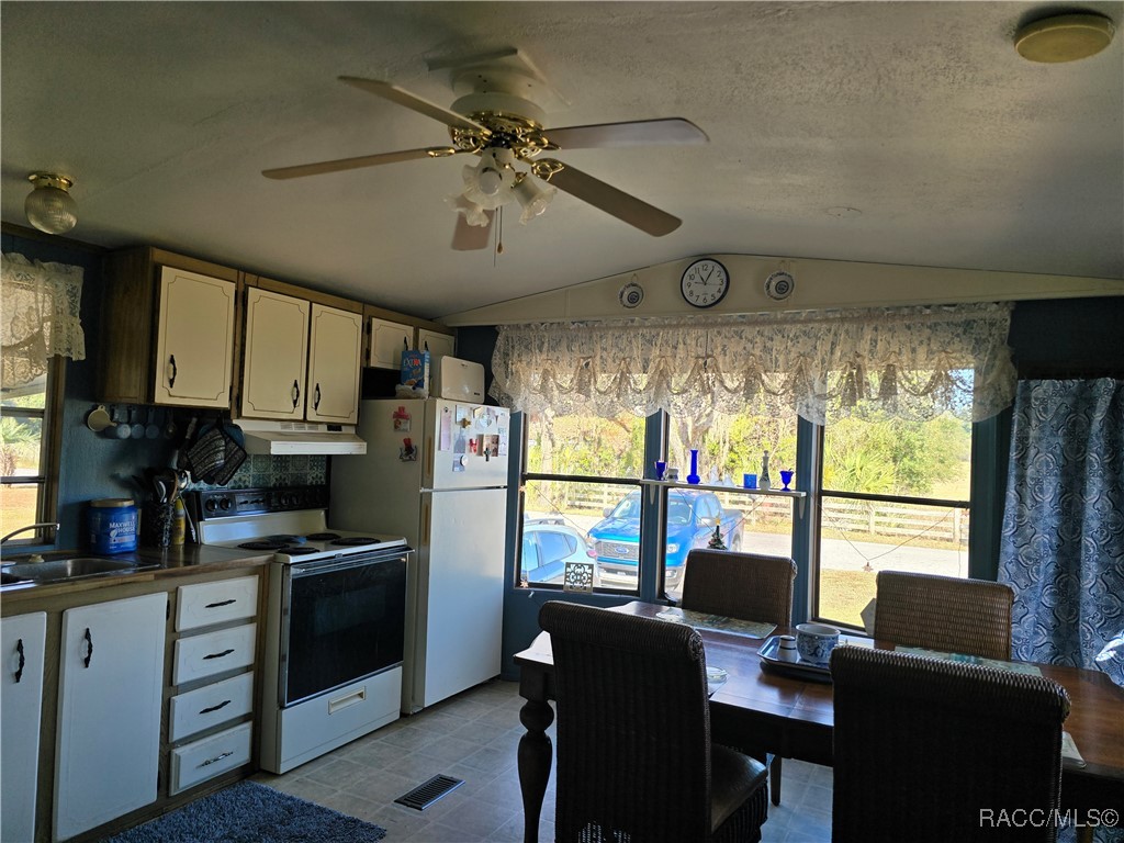 4230 E Van Ness Road, Hernando, Florida image 11