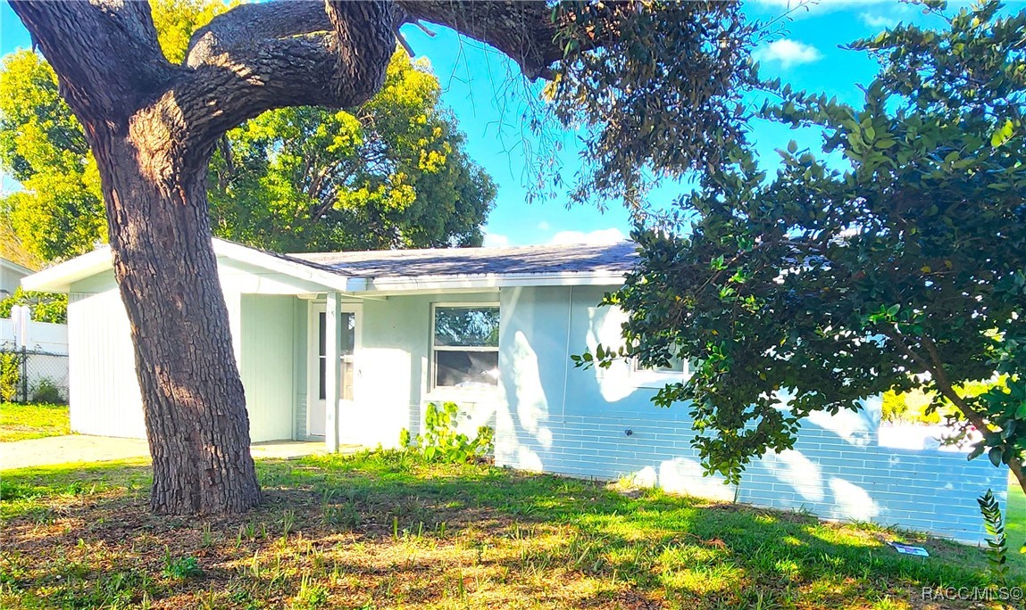 15 Donna Street, Beverly Hills, New York image 2