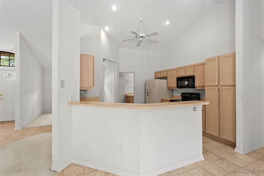 28 Grass Street, Homosassa, New York image 20