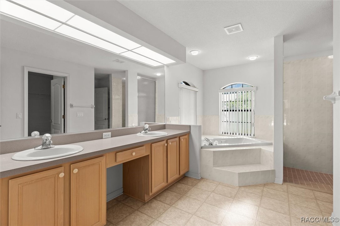 28 Grass Street, Homosassa, New York image 31
