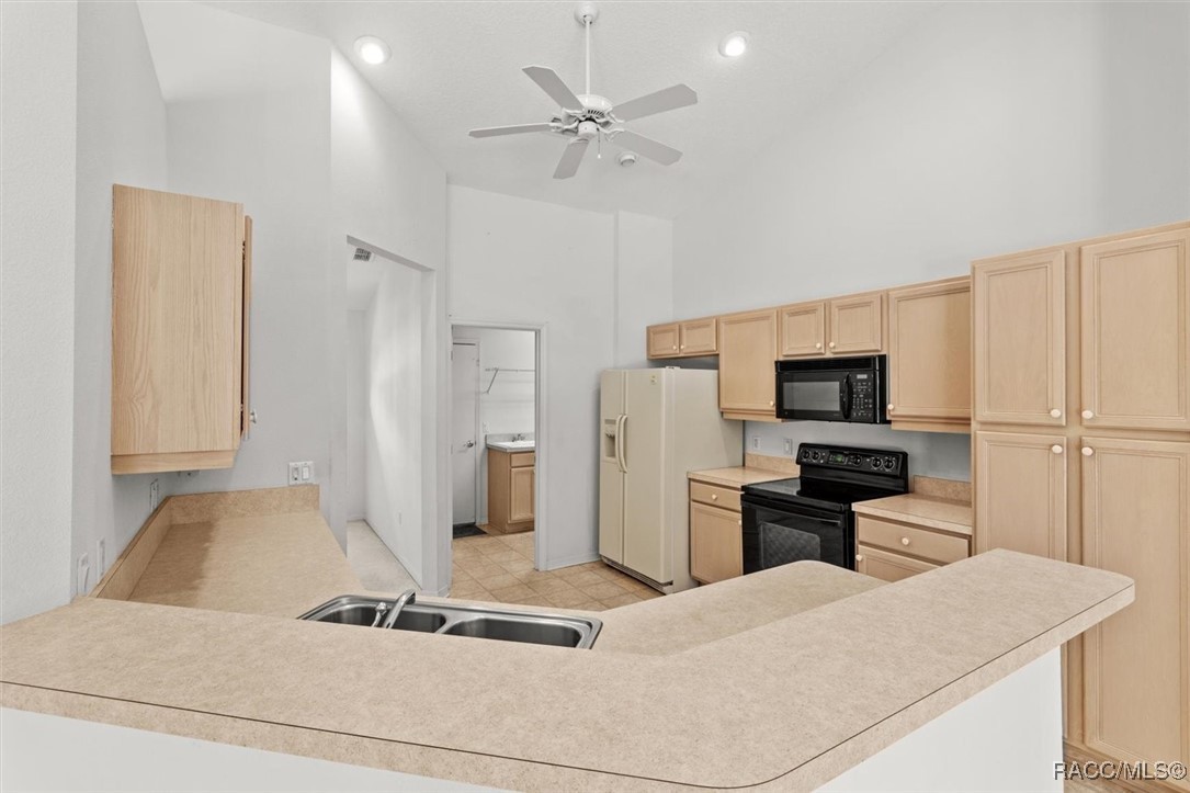 28 Grass Street, Homosassa, New York image 19