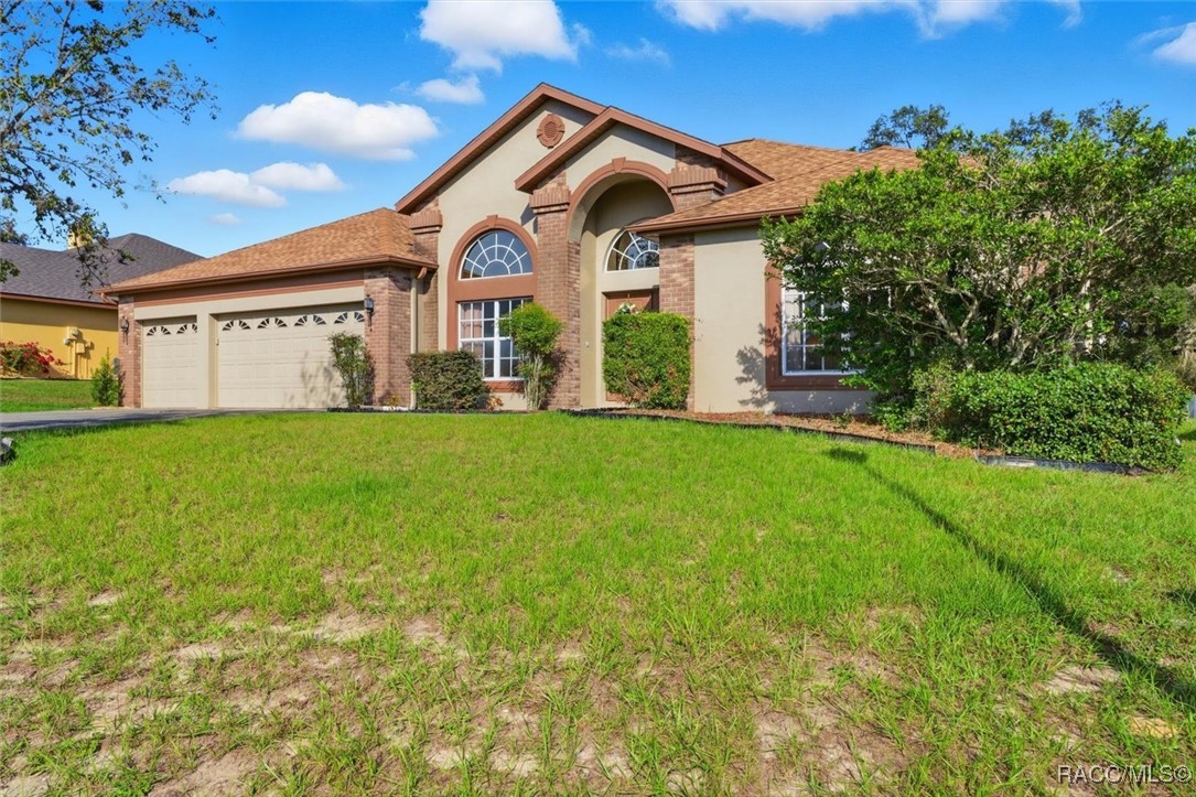 63 N Youngtree Point