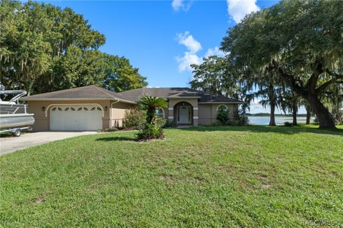 Homes For Sale - 4038 E Eagle Trail<br/> Hernando, FL 34442