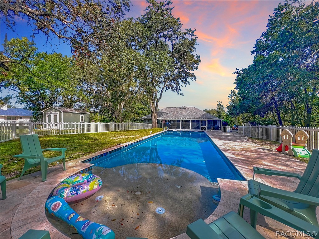 390 W Olympia Street