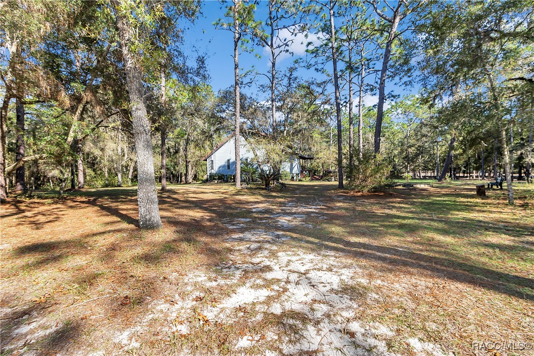 13245 S Oakview Avenue