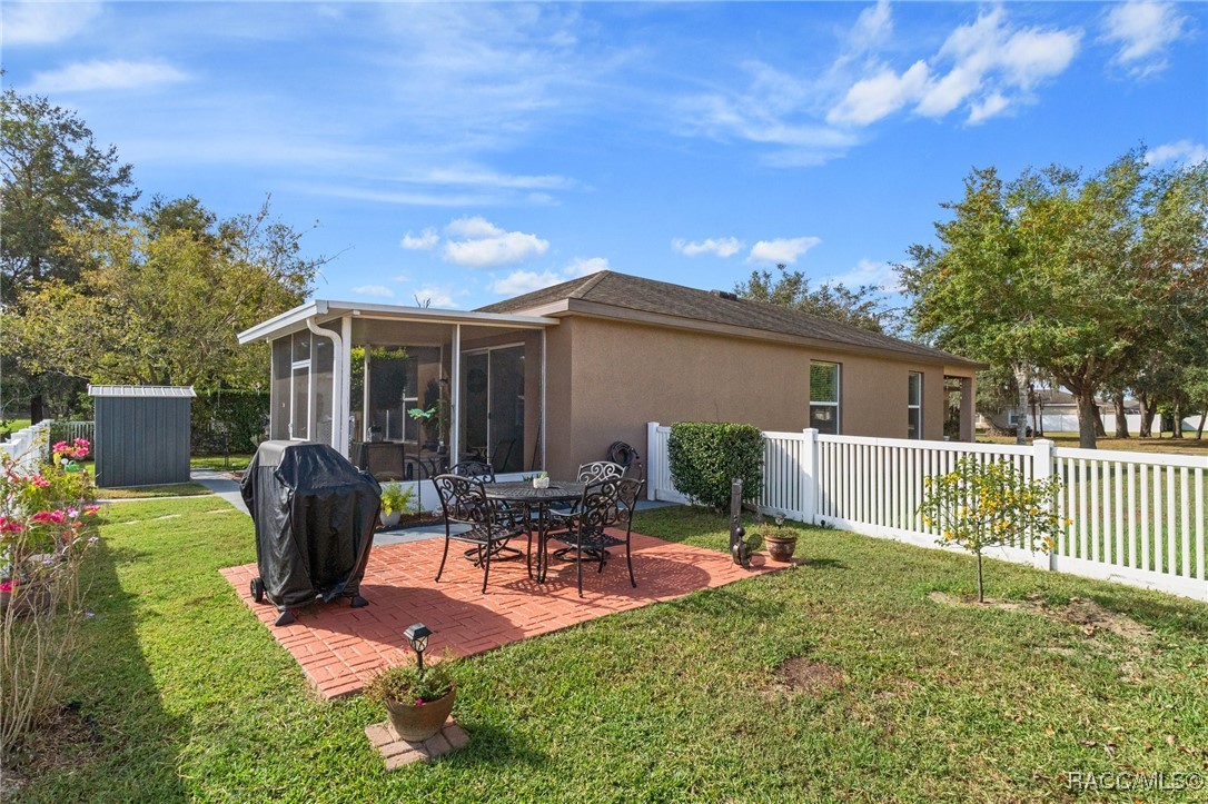 14713 Wake Robin Drive, Brooksville, Florida image 36