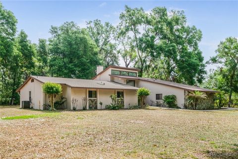 8640 E Henderson Trail Inverness FL 34450