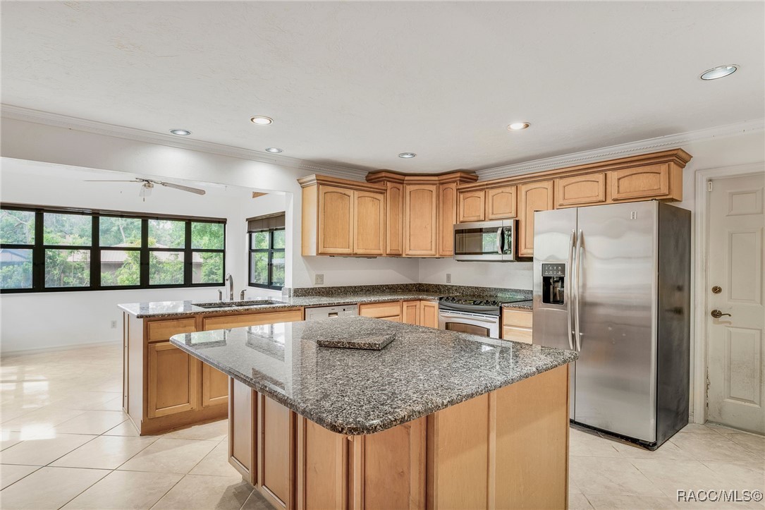 8640 E Henderson Trail, Inverness, New York image 6