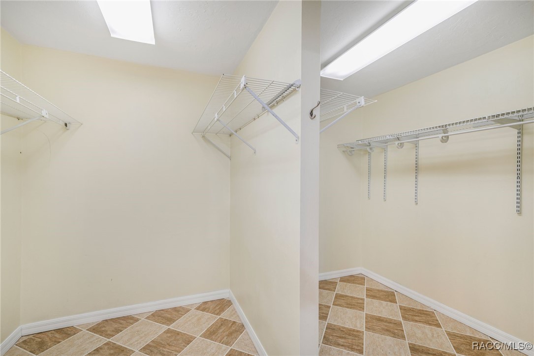 8640 E Henderson Trail, Inverness, New York image 17
