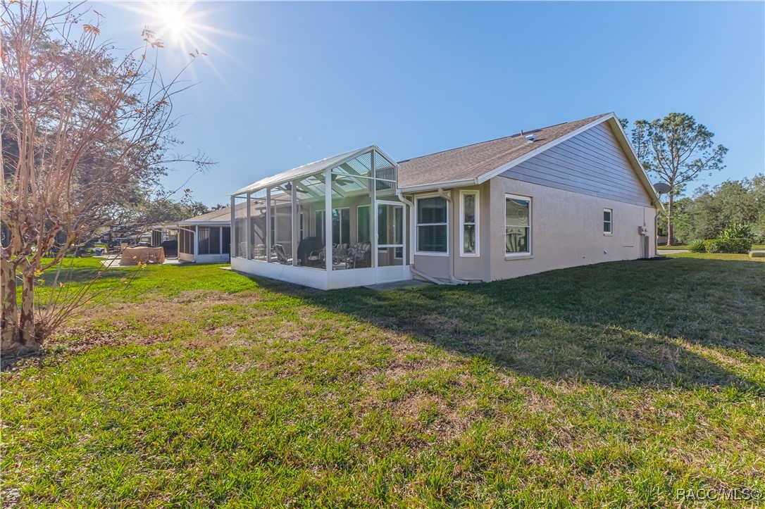 7425 Nature Walk Drive, Spring Hill, Florida image 40