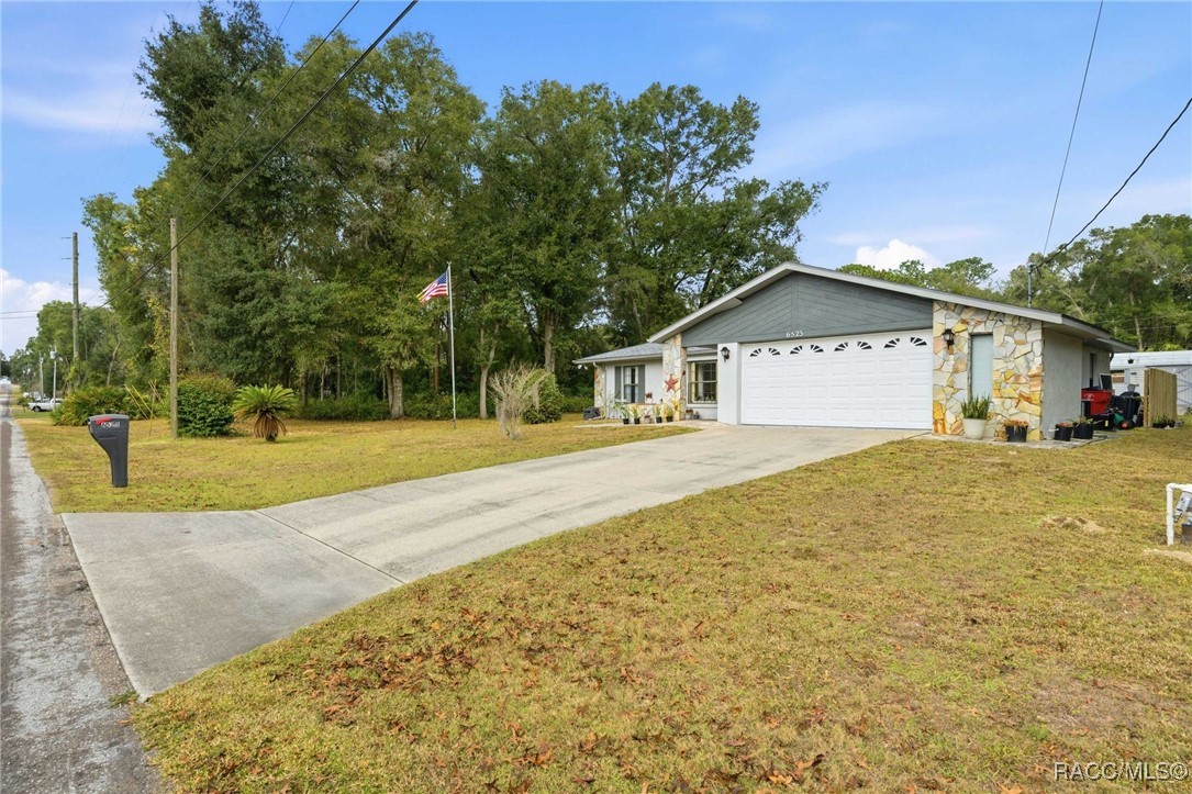 6523 E Malverne Street