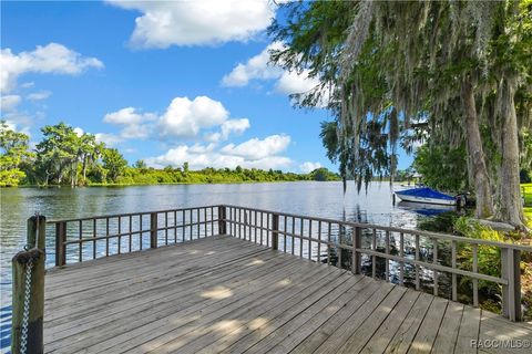 A home in Dunnellon