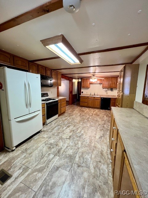 268 S Tuck Point