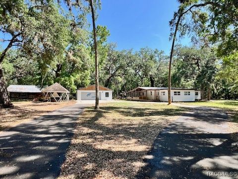 268 S Tuck Point Inverness FL 34450