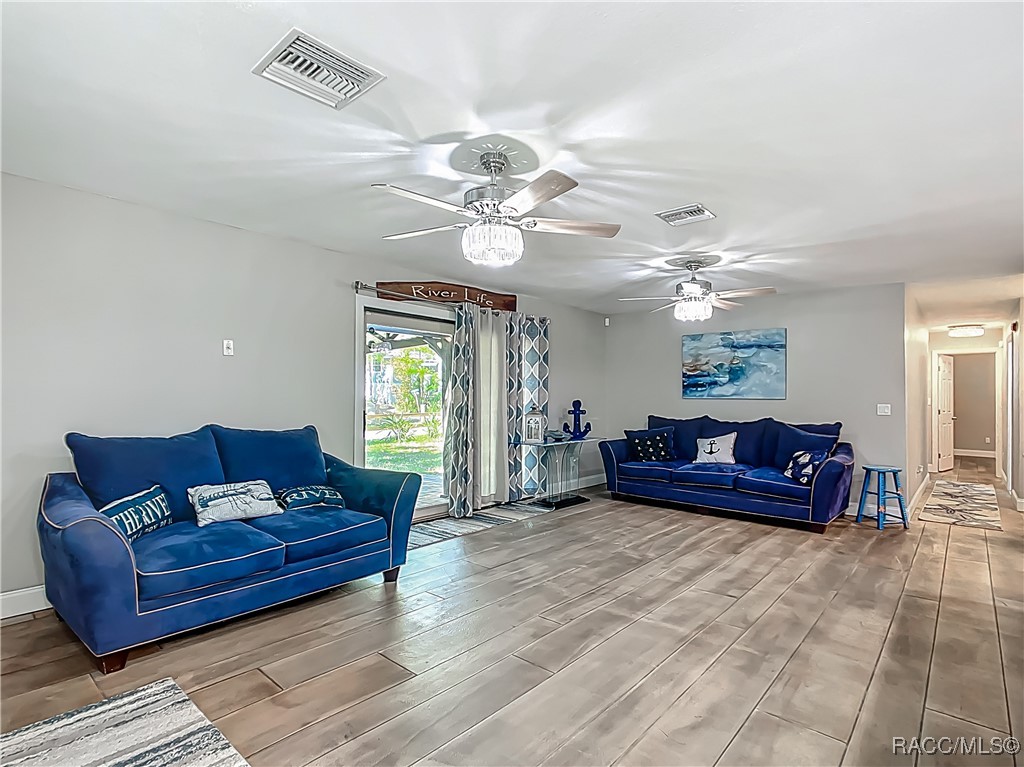 4600 S Lewoods Drive, Homosassa, Florida image 16