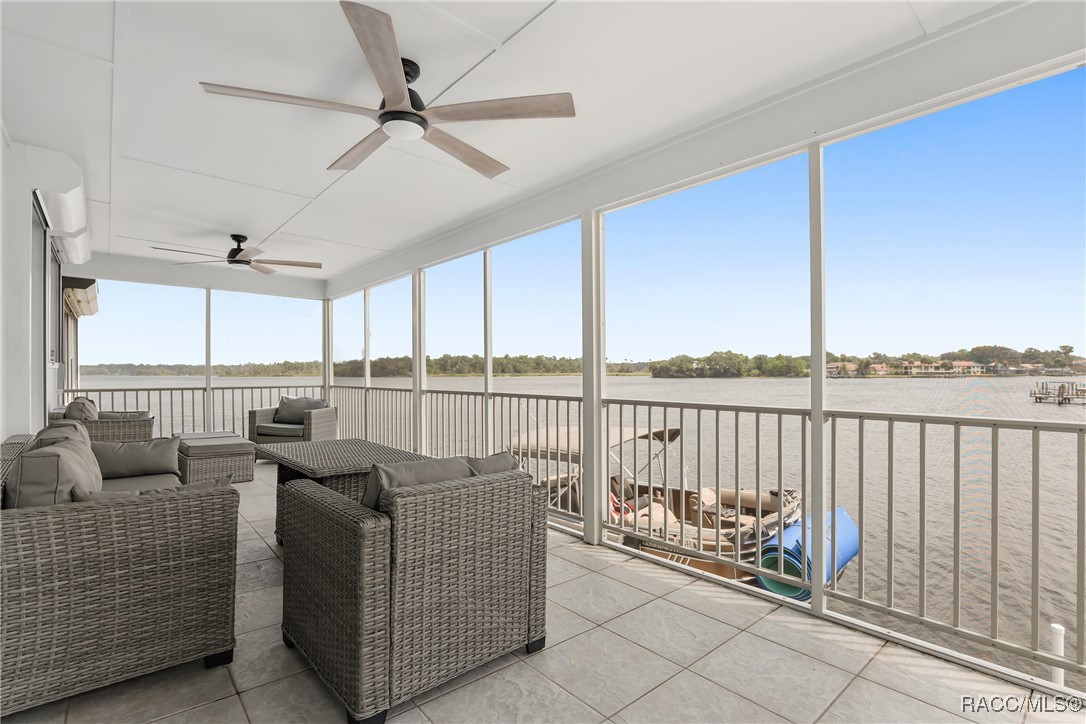 2243 N Kings Cove Point, Crystal River, Florida image 3