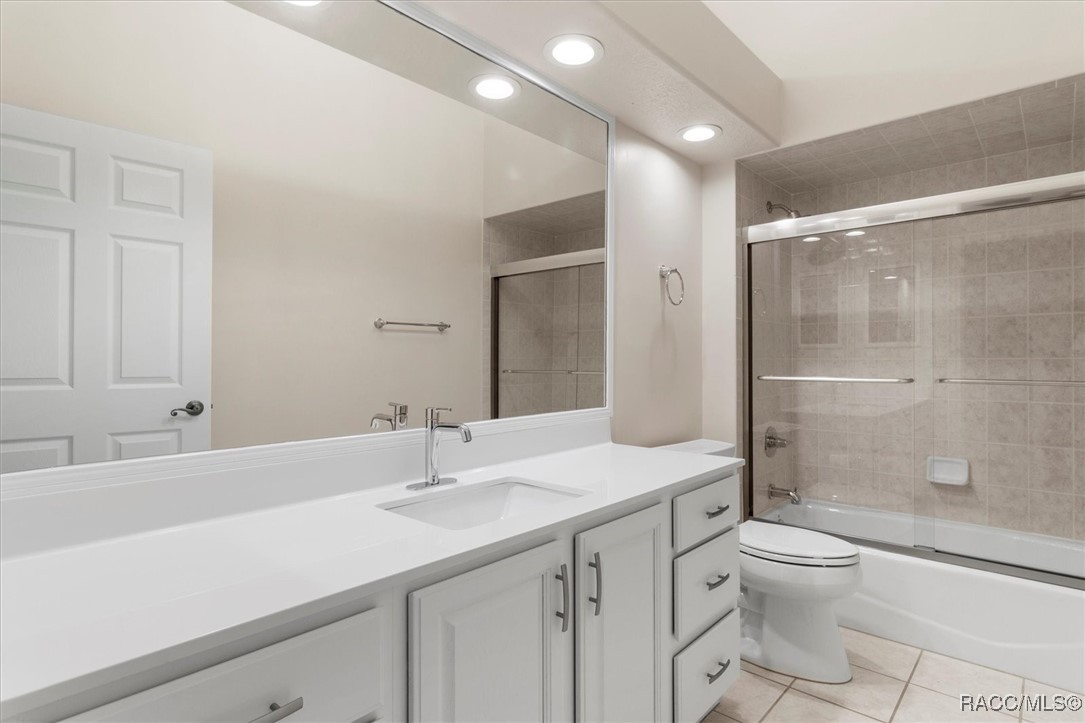 3230 N Pinelake Village Point, Lecanto, New York image 36