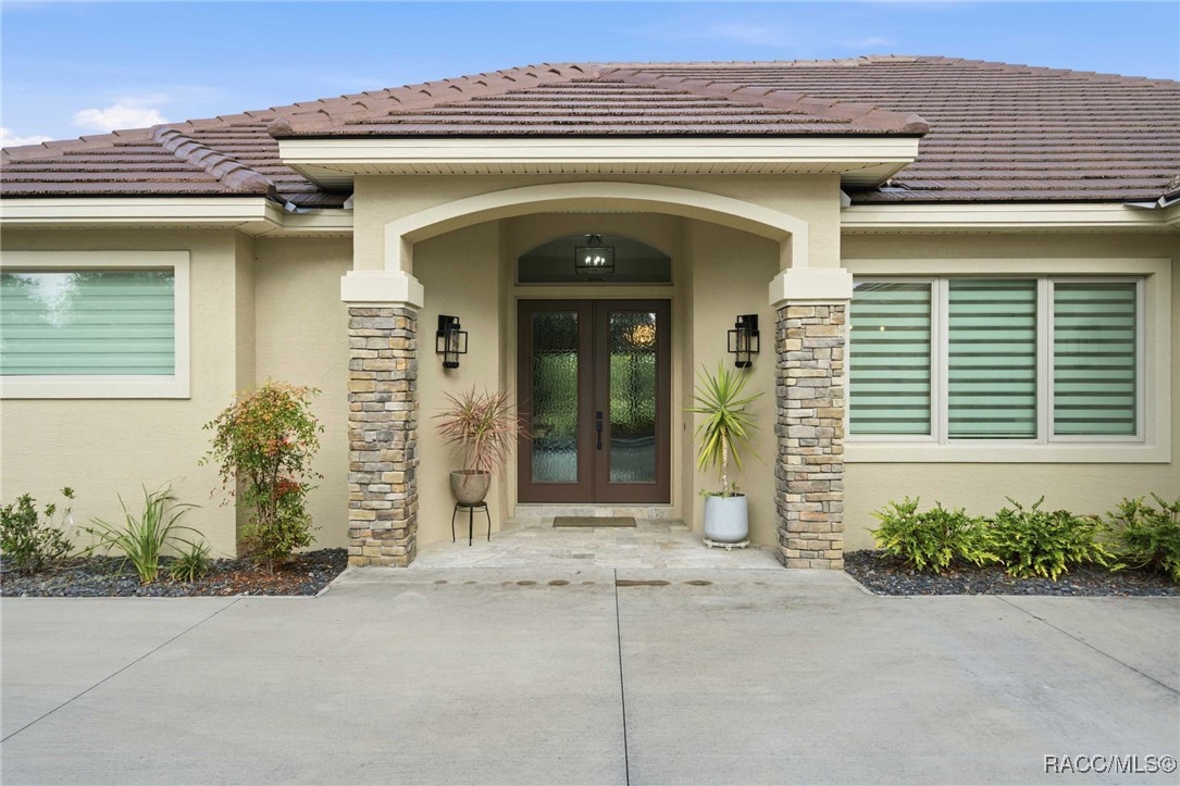 2788 N Crosswater Path