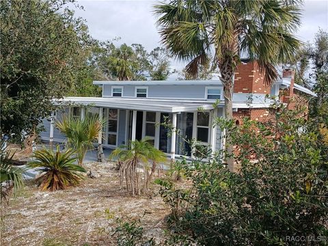 A home in Crystal River