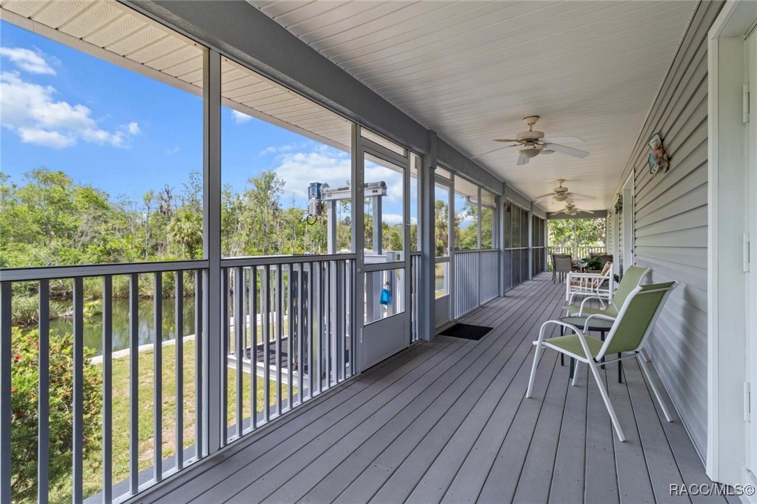 2168 N Watersedge Drive, Crystal River, Florida image 31