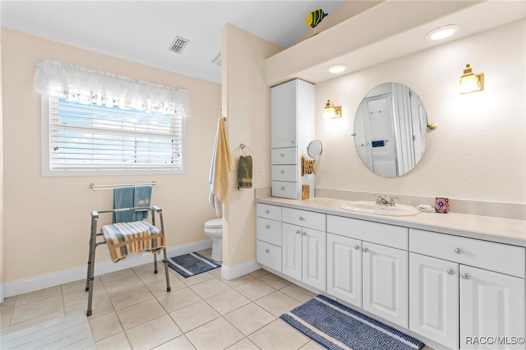 2168 N Watersedge Drive, Crystal River, Florida image 28