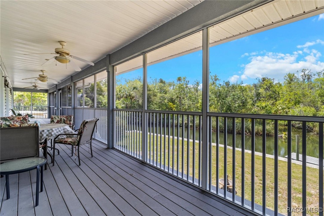 2168 N Watersedge Drive, Crystal River, Florida image 34