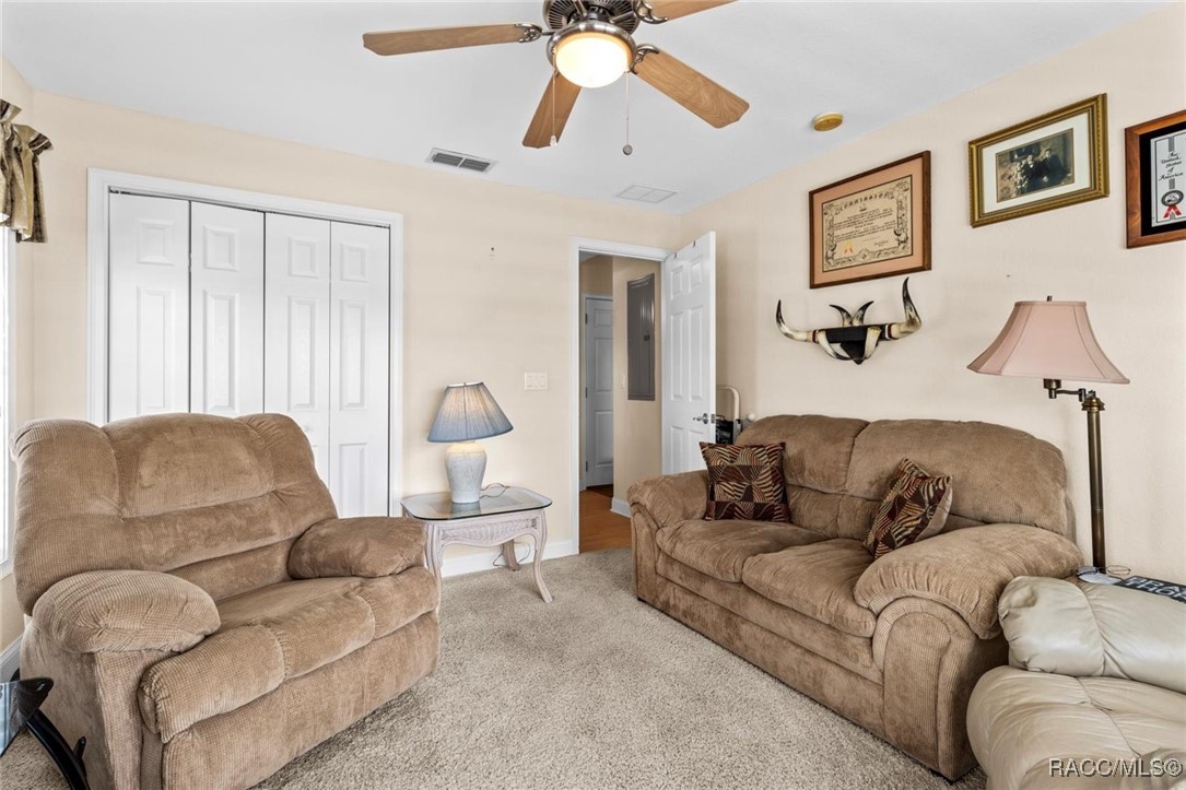 2168 N Watersedge Drive, Crystal River, Florida image 17