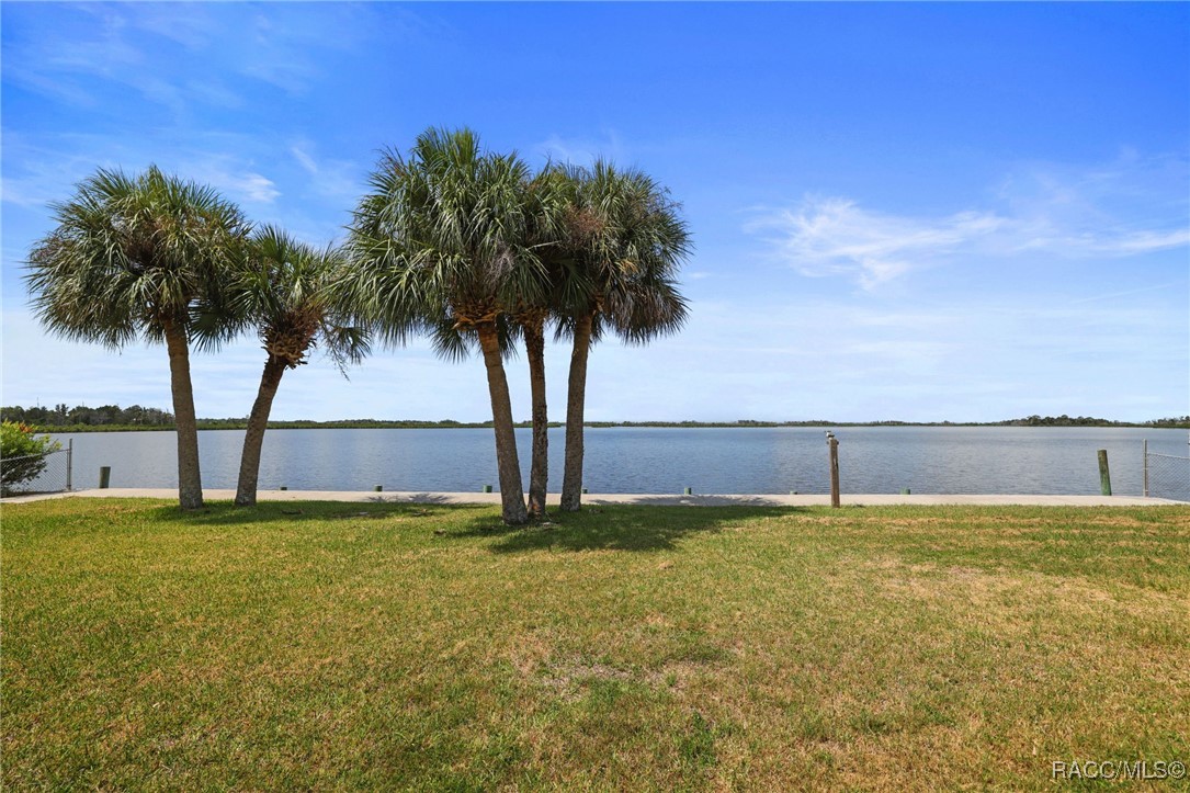 11930 W Bayshore Drive, Crystal River, New York image 14