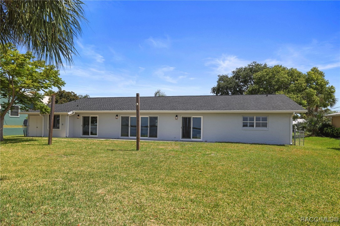 11930 W Bayshore Drive, Crystal River, New York image 7