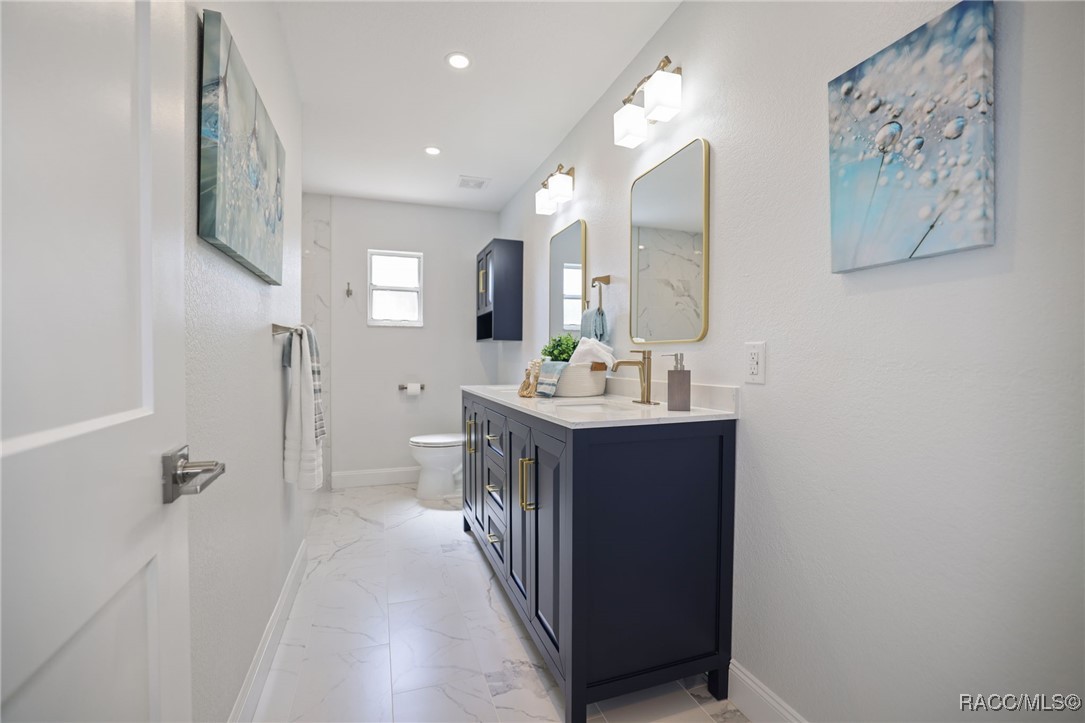 11930 W Bayshore Drive, Crystal River, New York image 22