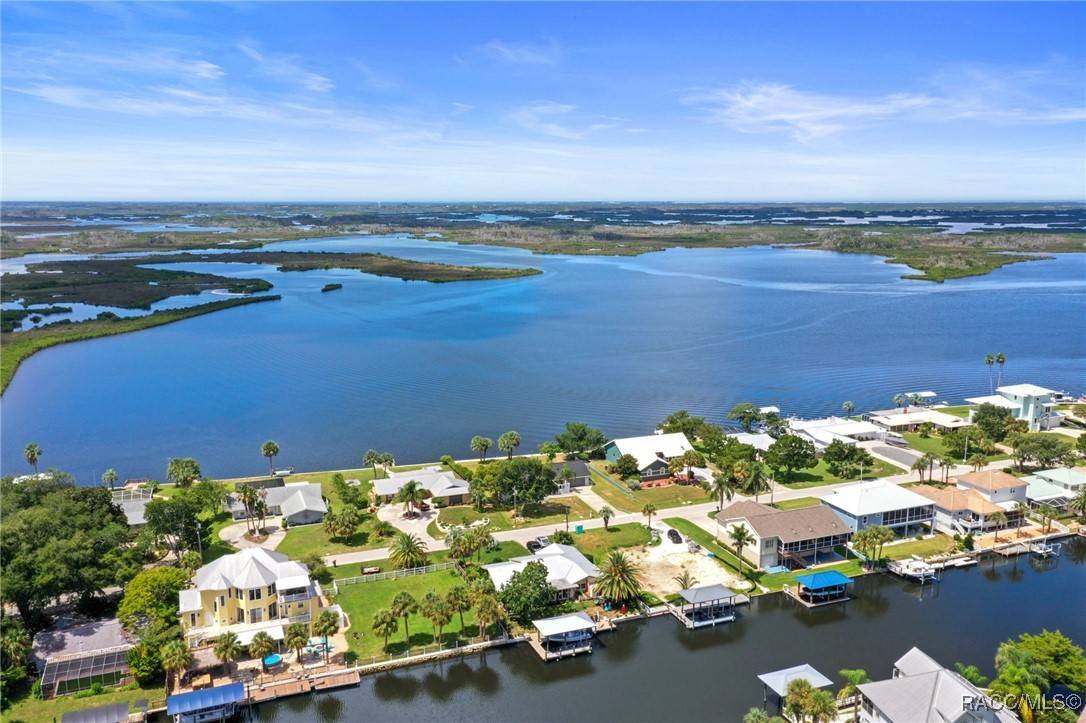 11930 W Bayshore Drive, Crystal River, New York image 49
