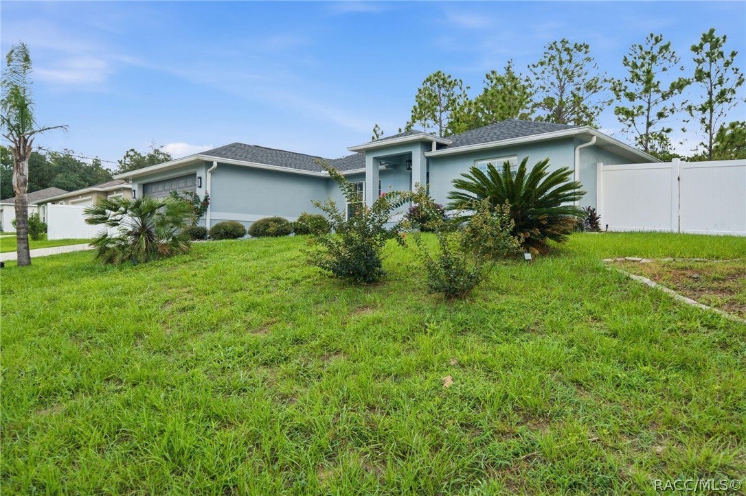 2658 W Fairtree Lane
