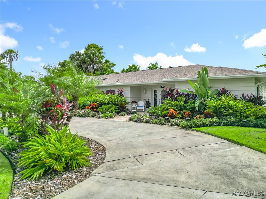 710 SE 1st Court