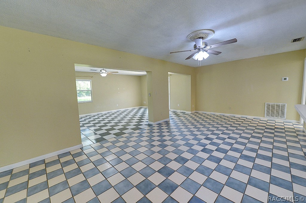 5605 E Jasmine Lane, Inverness, Florida image 15