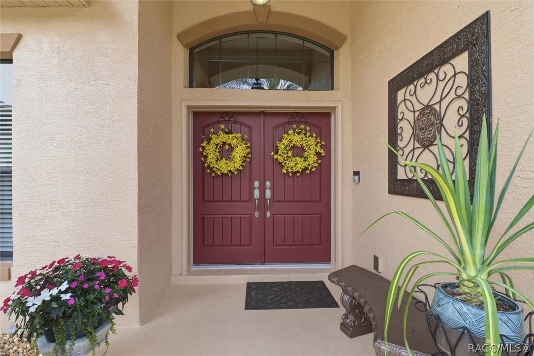 6 Heuchera Court W