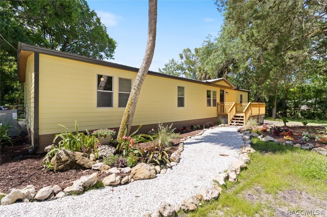 580 S Tuck Point, Inverness, Florida image 1