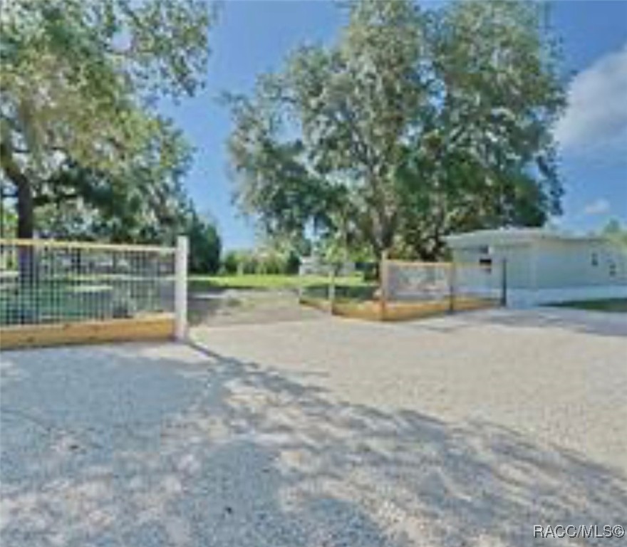 6970 E Hidden Court, Floral City, Florida image 14