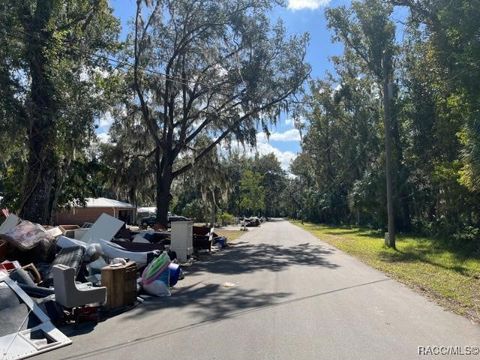 A home in Crystal River