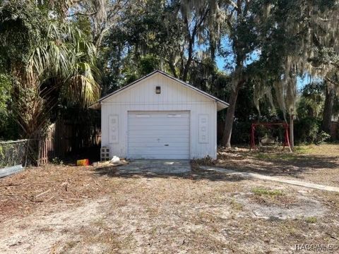 A home in Crystal River