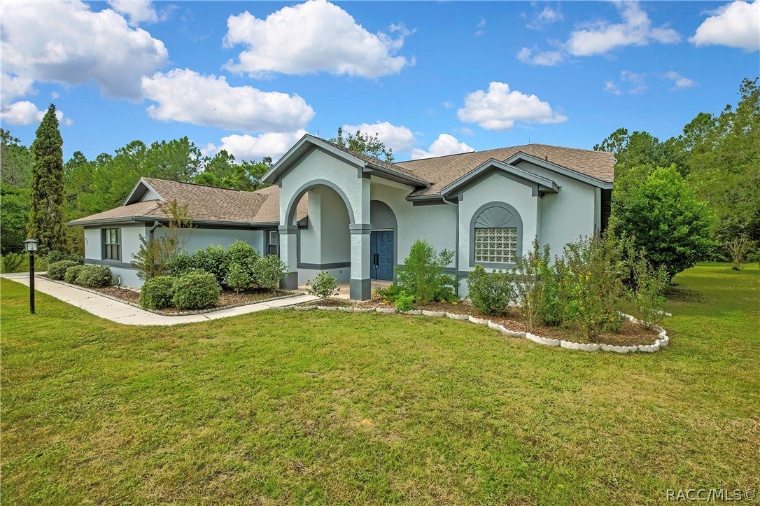 994 E Crown Of Roses Loop