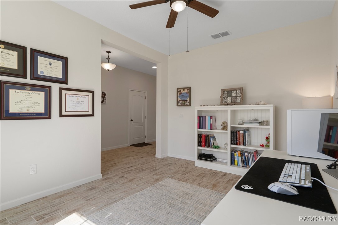 12905 Satin Lily Drive, Riverview, New York image 32